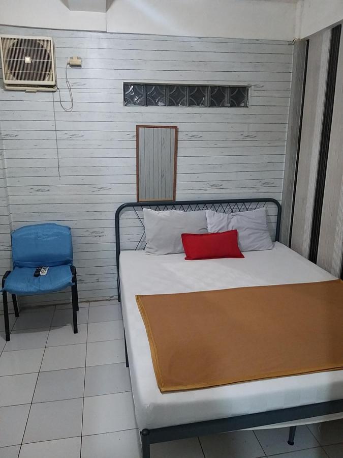 Venice Guest House Redpartner Jakarta Buitenkant foto